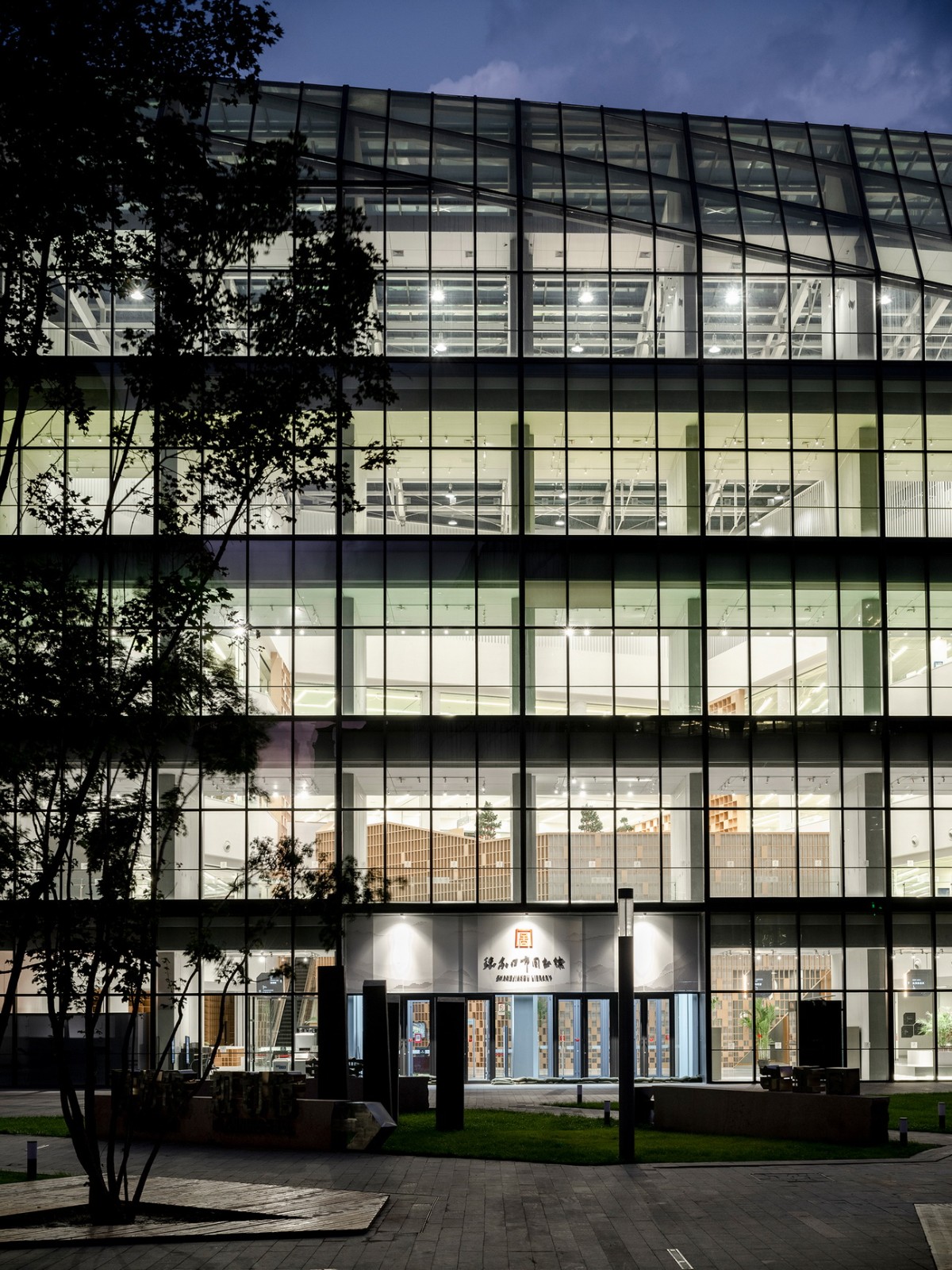 BIM建筑|张家口图书馆，创造城市的精神呼吸 / 王大泉