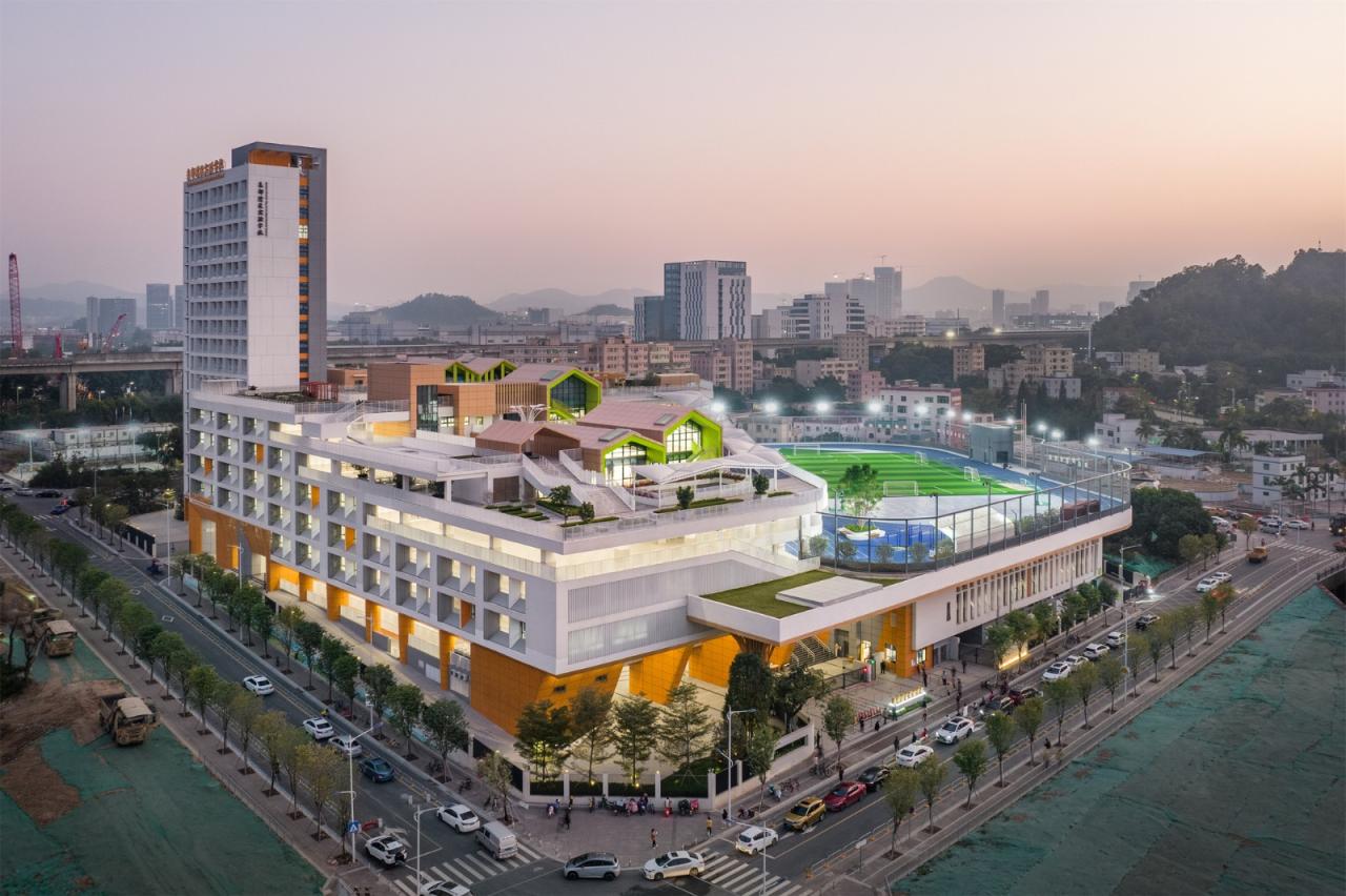 BIM建筑|深圳市坪山区东部湾区实验学校 / 申都设计