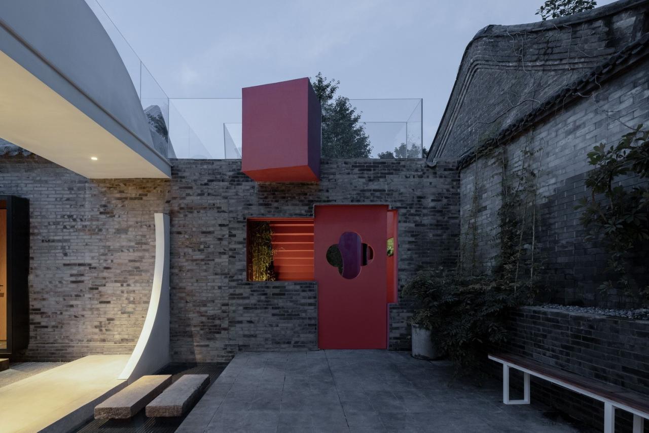 BIM建筑|新与旧的穿插对话-北锣鼓巷91号四合院改造设计 / 介介工作室