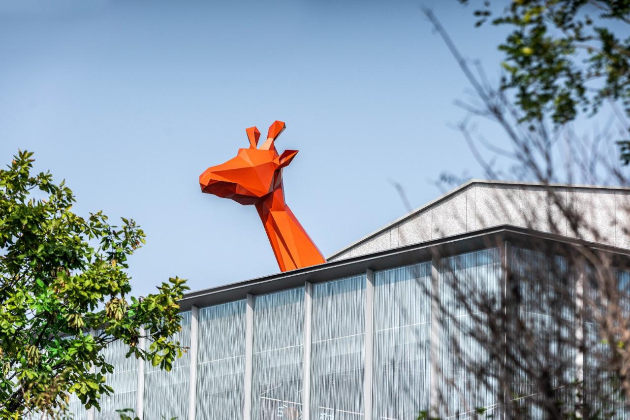 BIM建筑|城市赋新，打造市民的欢享天地 —职工俱乐部更新改造 / PTA上海柏涛