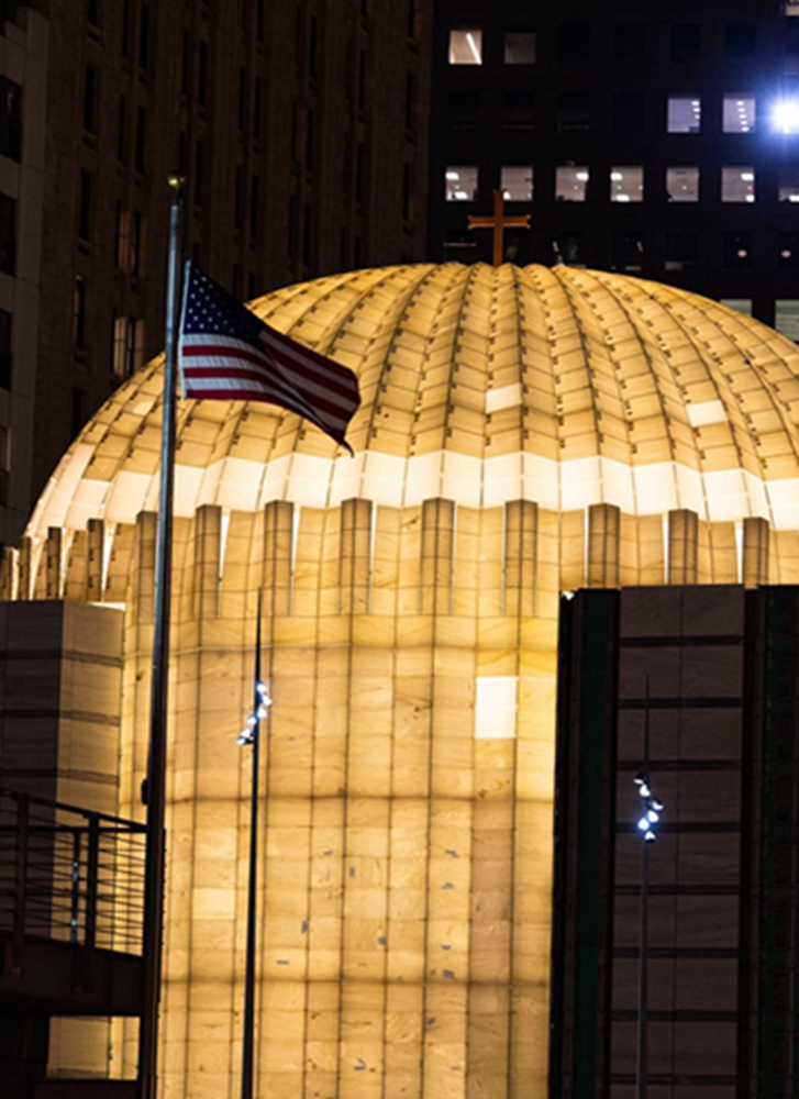 BIM建筑|卡拉特拉瓦的世贸中心教堂首次照明