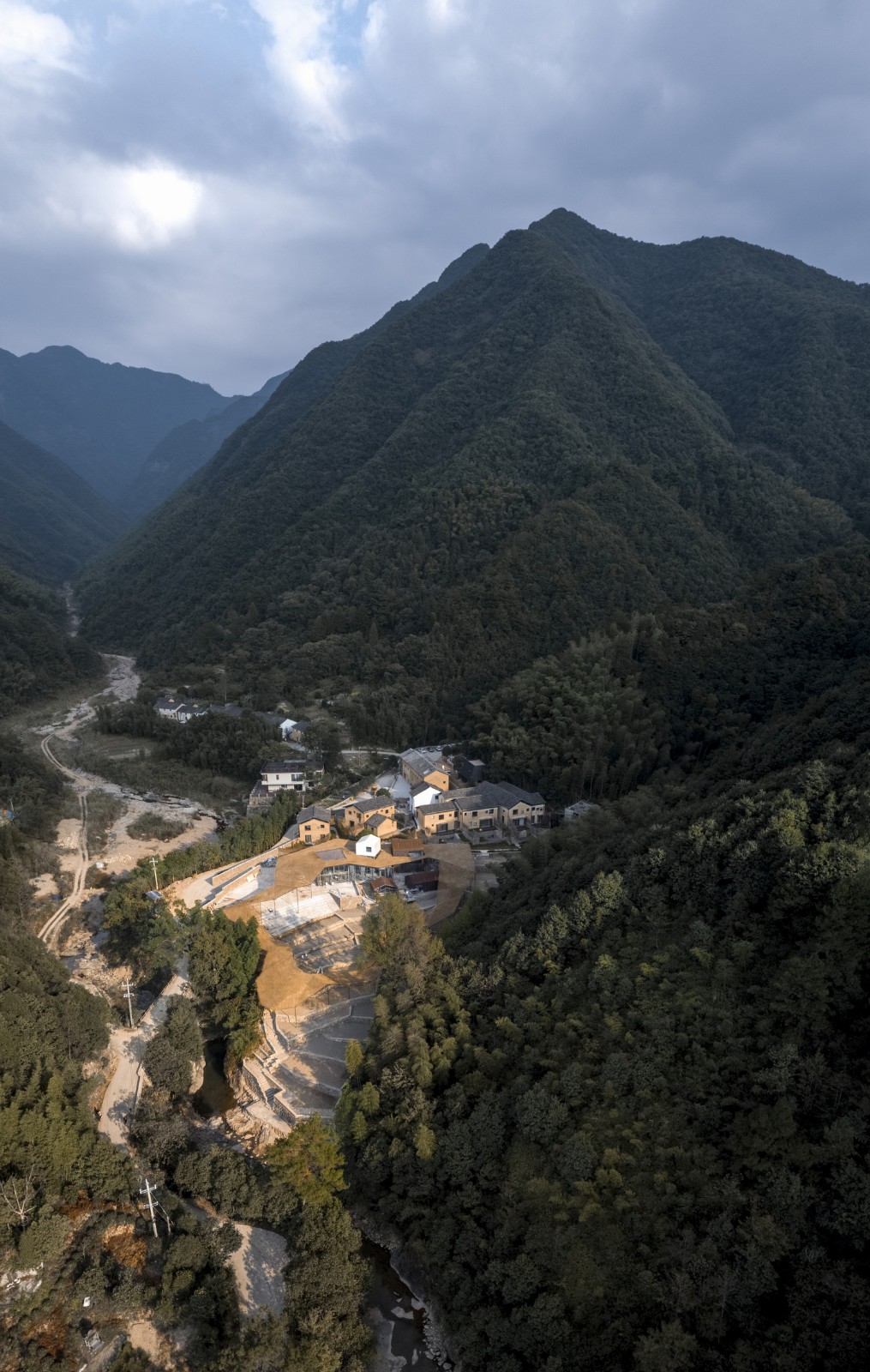 BIM建筑|青龙坞流云廊 / 藤本壮介事务所