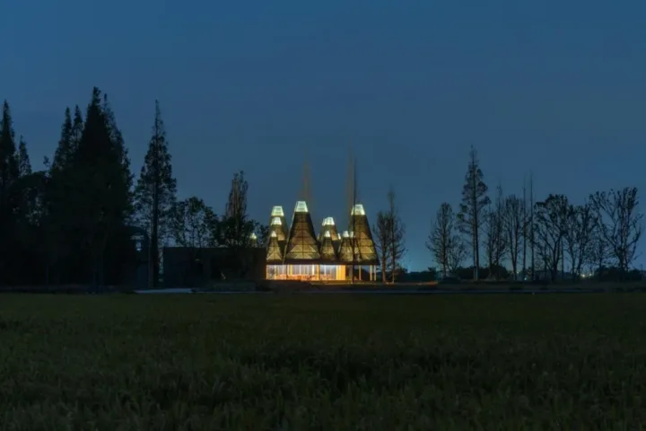 BIM建筑|水杉林餐厅：水边的风景 / goa作品