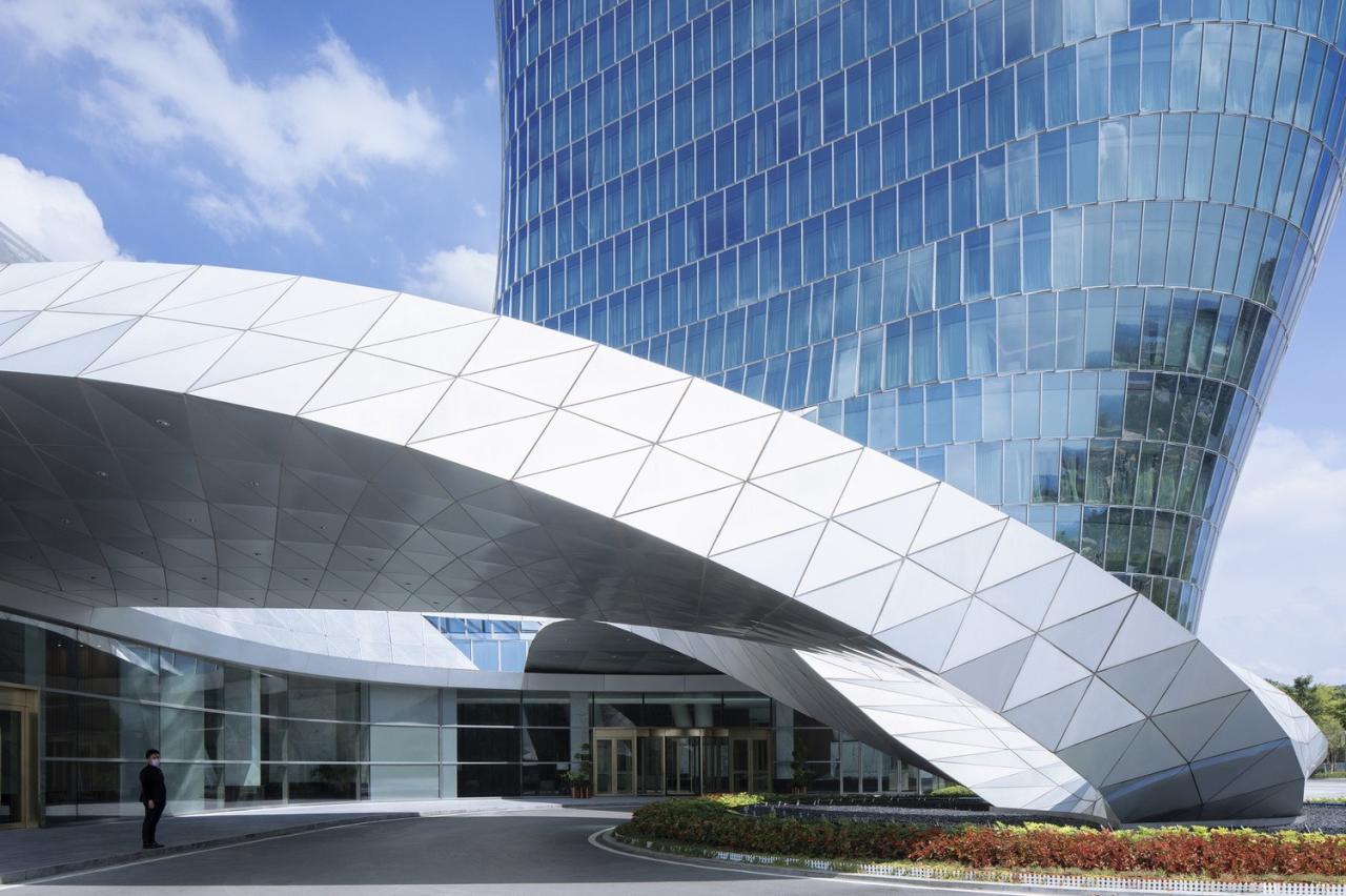 BIM建筑|长沙大王山朗豪酒店 / 蓝天组