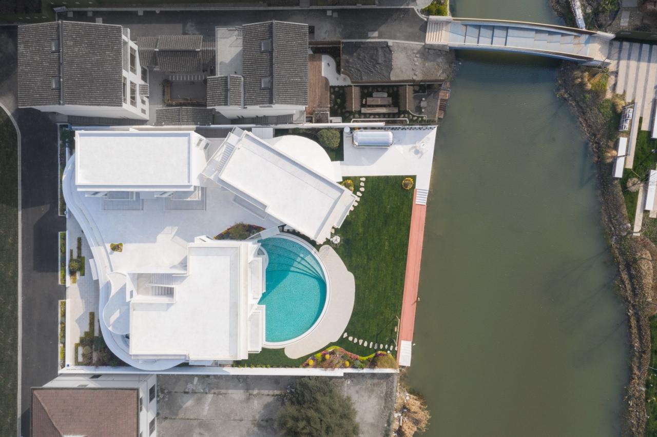 BIM建筑|漂浮的房子 / 巢羽建筑设计事务所