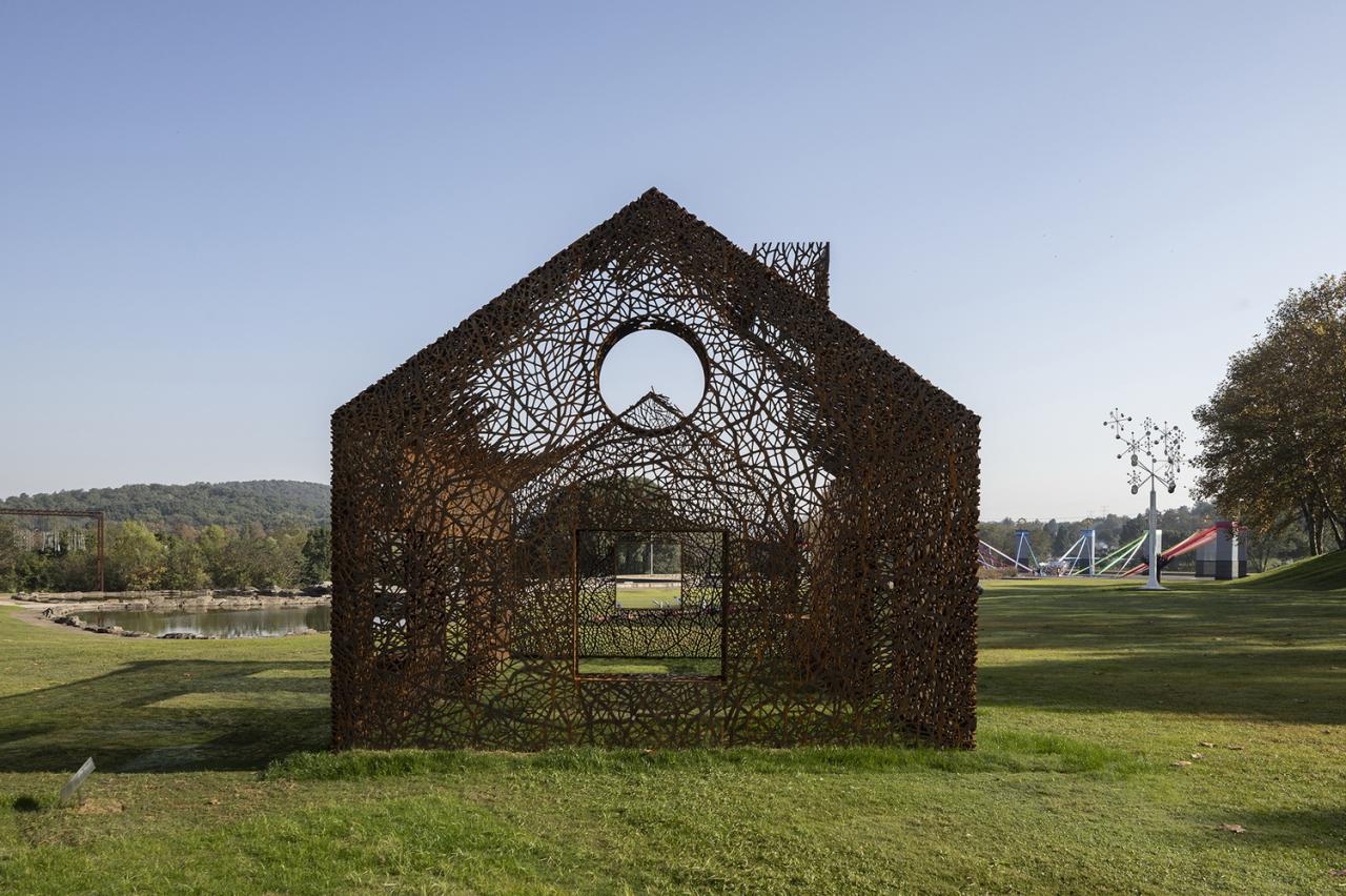 BIM建筑|《消失的房子》/ 胡泉纯