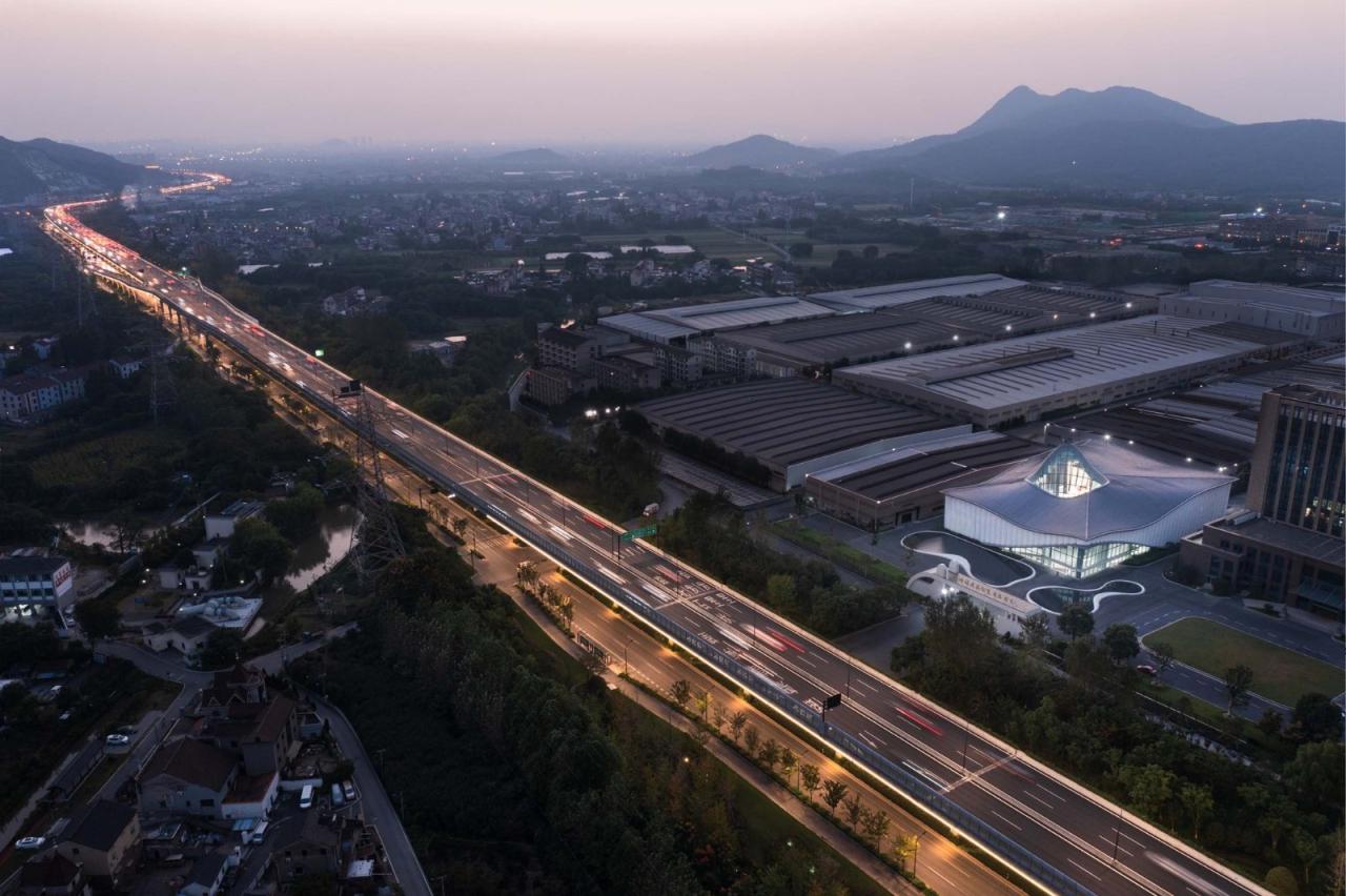 BIM建筑|诺贝尔科技文化中心 / CROX