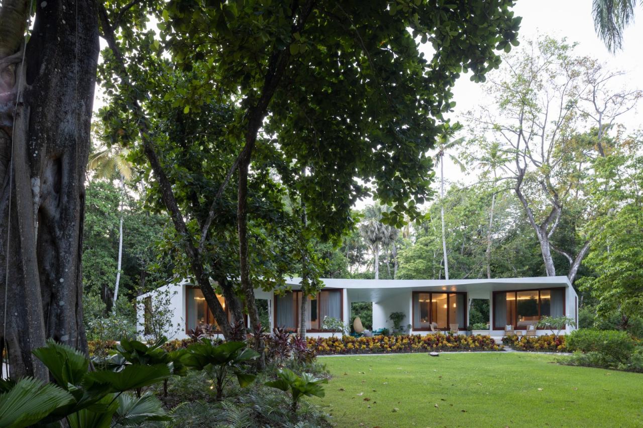 BIM建筑|Las Olas 度假屋 / Young Projects