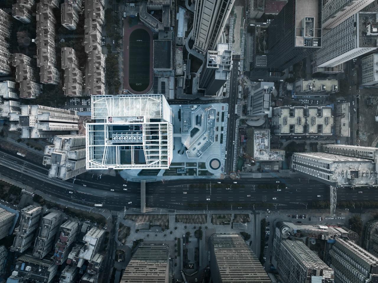 BIM建筑|城市天际线的重塑与街道生活的缝合：武汉中海中心 / 柏涛设计