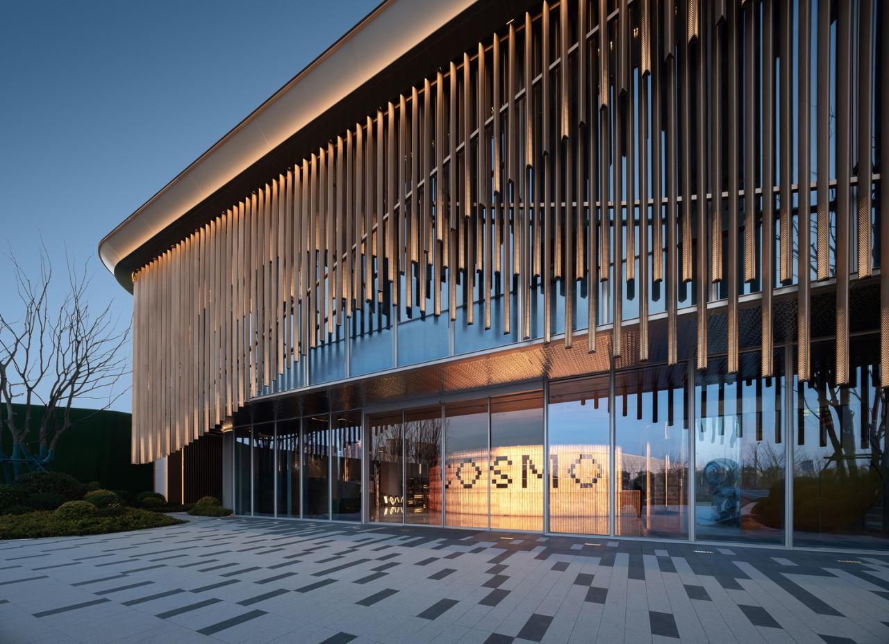 BIM建筑|流动魅力的艺术邂逅 如东金地至尚 ▪ 展示中心 / 成执设计