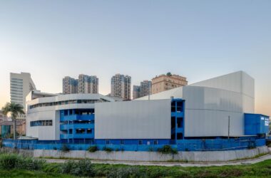 BIM建筑|深圳蓝白艺术院校 / 万社设计-BIM建筑网