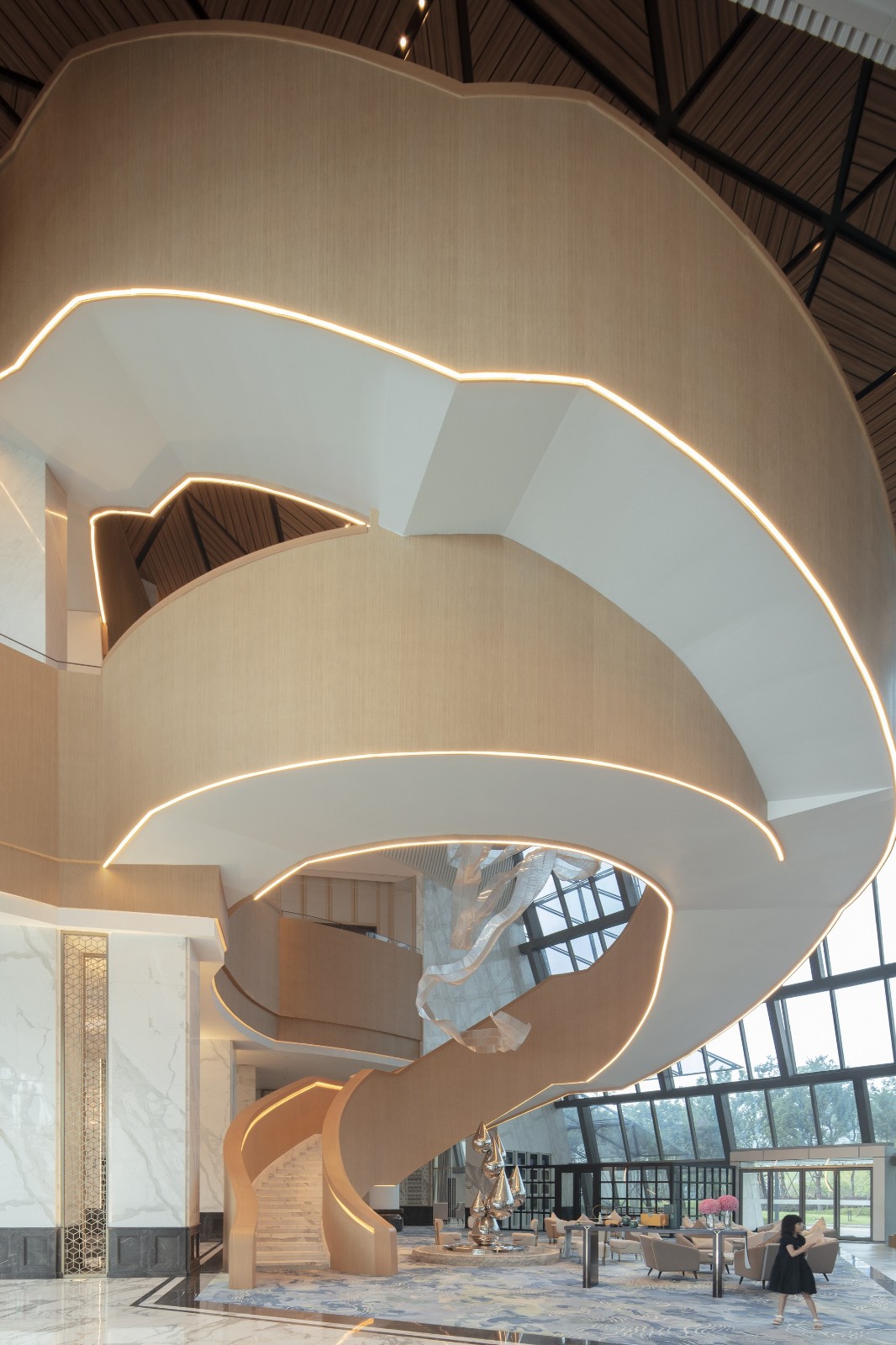 BIM建筑|长沙大王山朗豪酒店 / 蓝天组