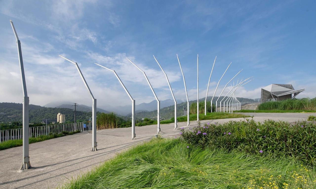 BIM建筑|苏澳高速公路休息区及服务区 / 翁祖模建筑师事务所