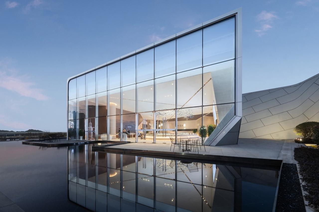 BIM建筑|赣州锦润 ▪ 滨江云宸展示中心 / 成执设计