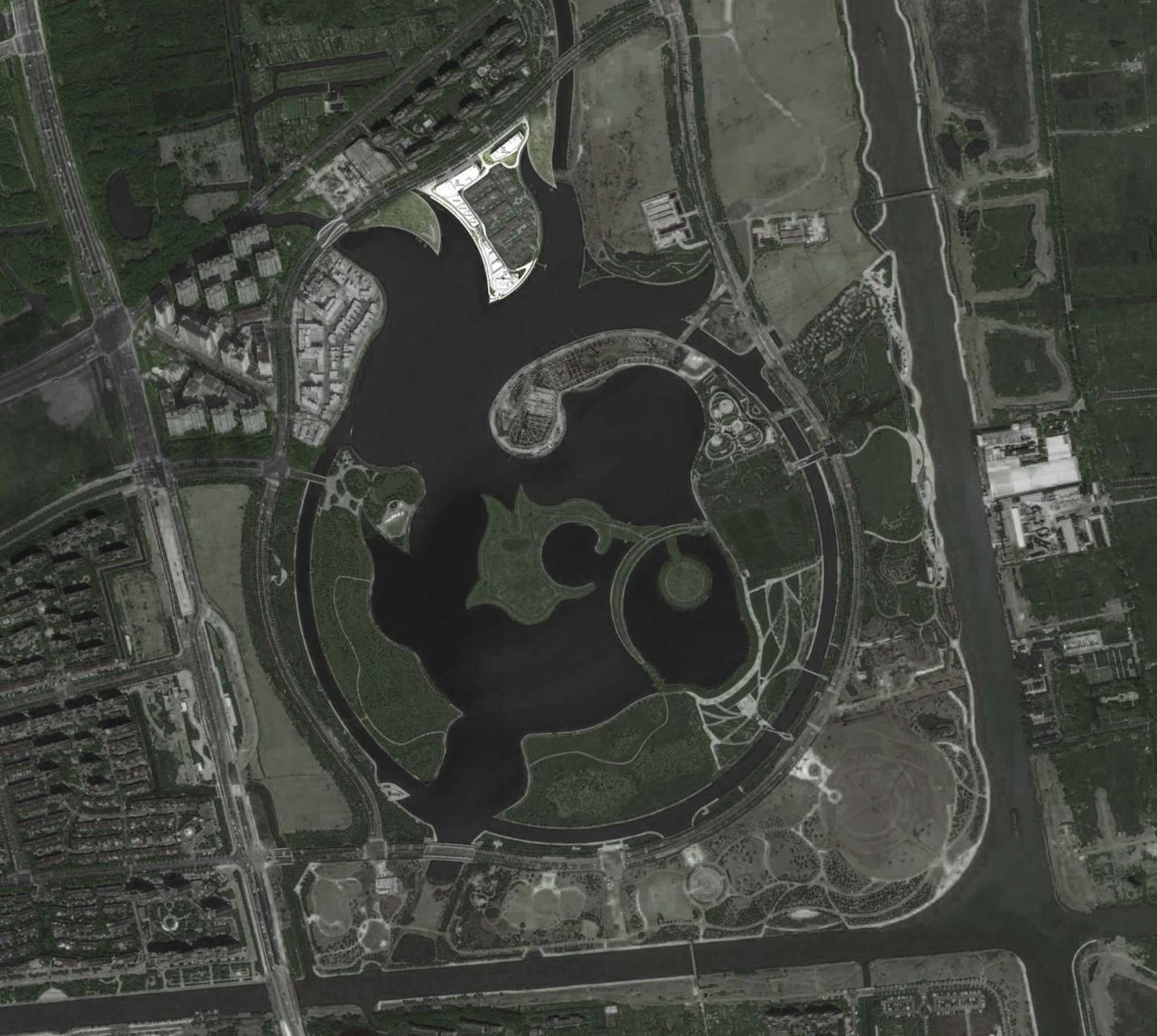 BIM建筑|漫游白色切片，上海之鱼 / 同济原作设计工作室