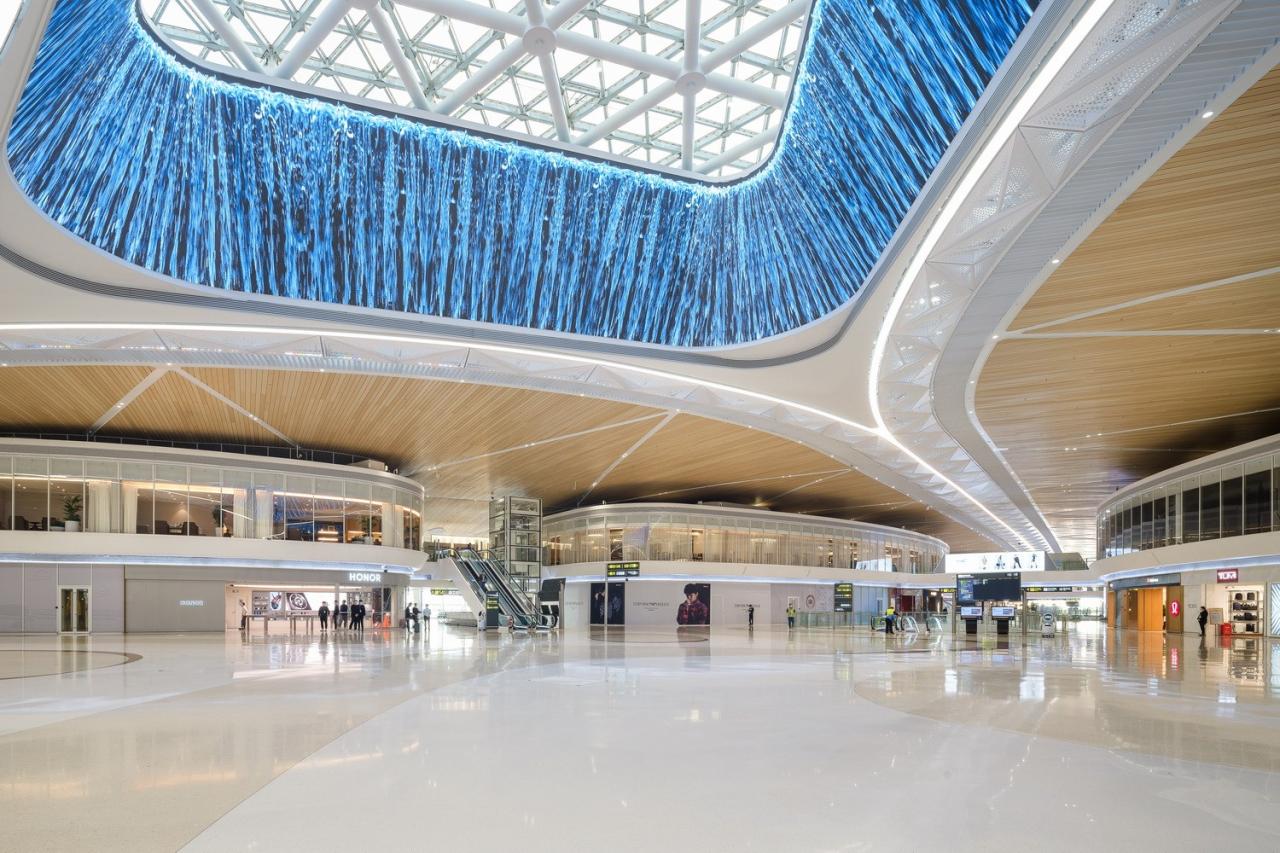BIM建筑|航空建筑新标杆：深圳宝安国际机场卫星厅 / GDAD、Aedas、兰德隆与布朗