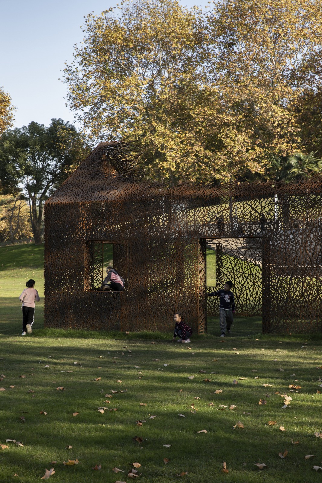 BIM建筑|《消失的房子》/ 胡泉纯