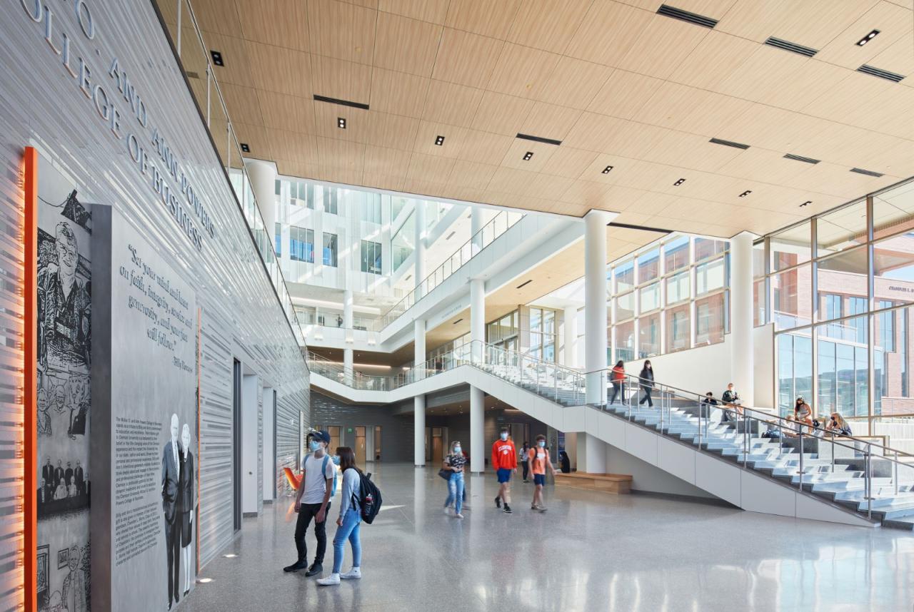 BIM建筑|Wilbur O. & Ann Powers 商学院 / LMN Architects