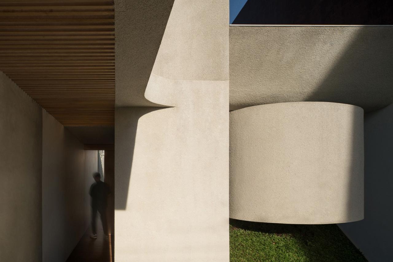 BIM建筑|狭长地形下的独立住宅：YD 住宅 / Isso Architects