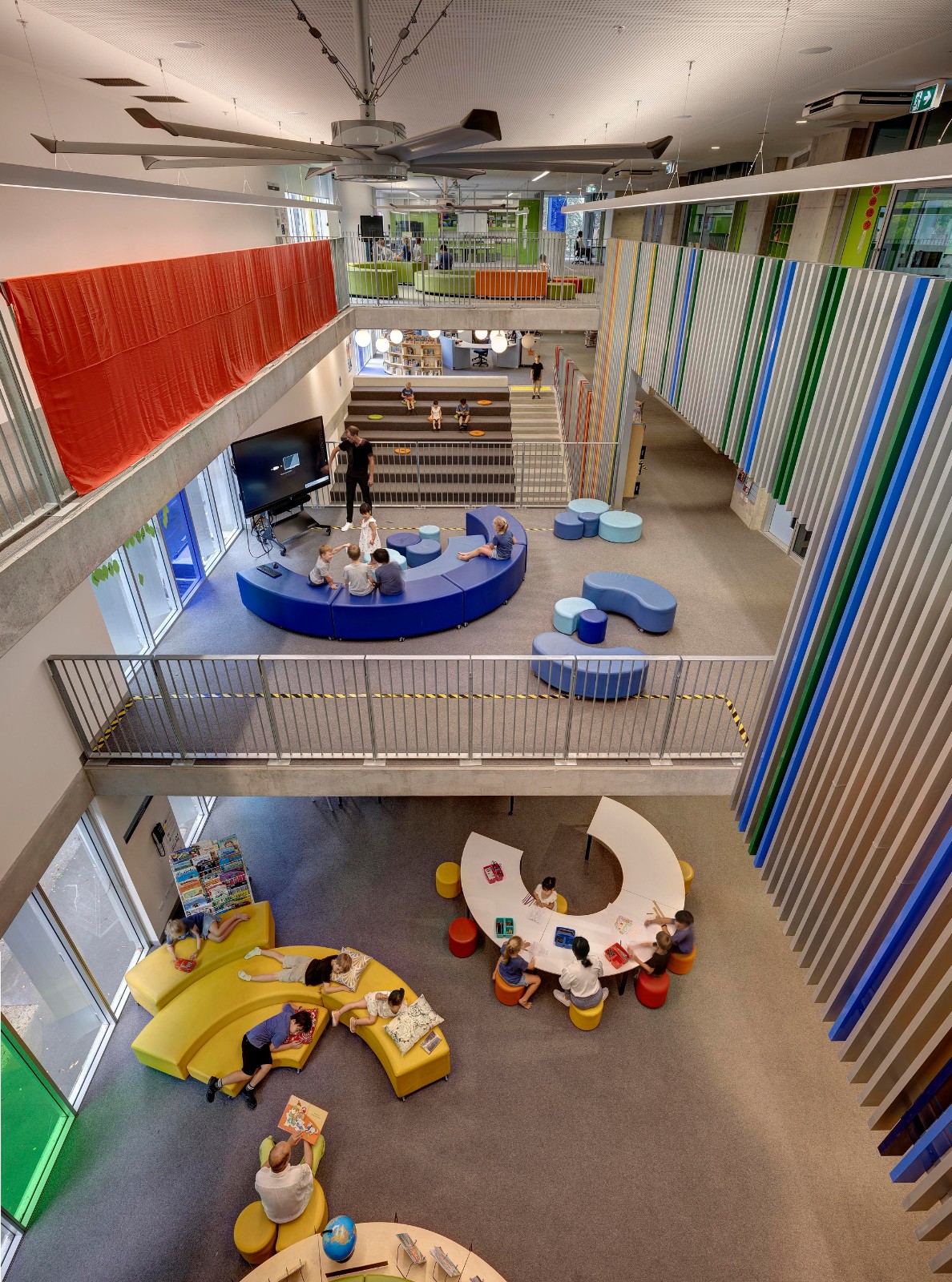 BIM建筑|Ultimo 公立小学/ DesignInc+ Lacoste + Stevenson + bmc2 architectes