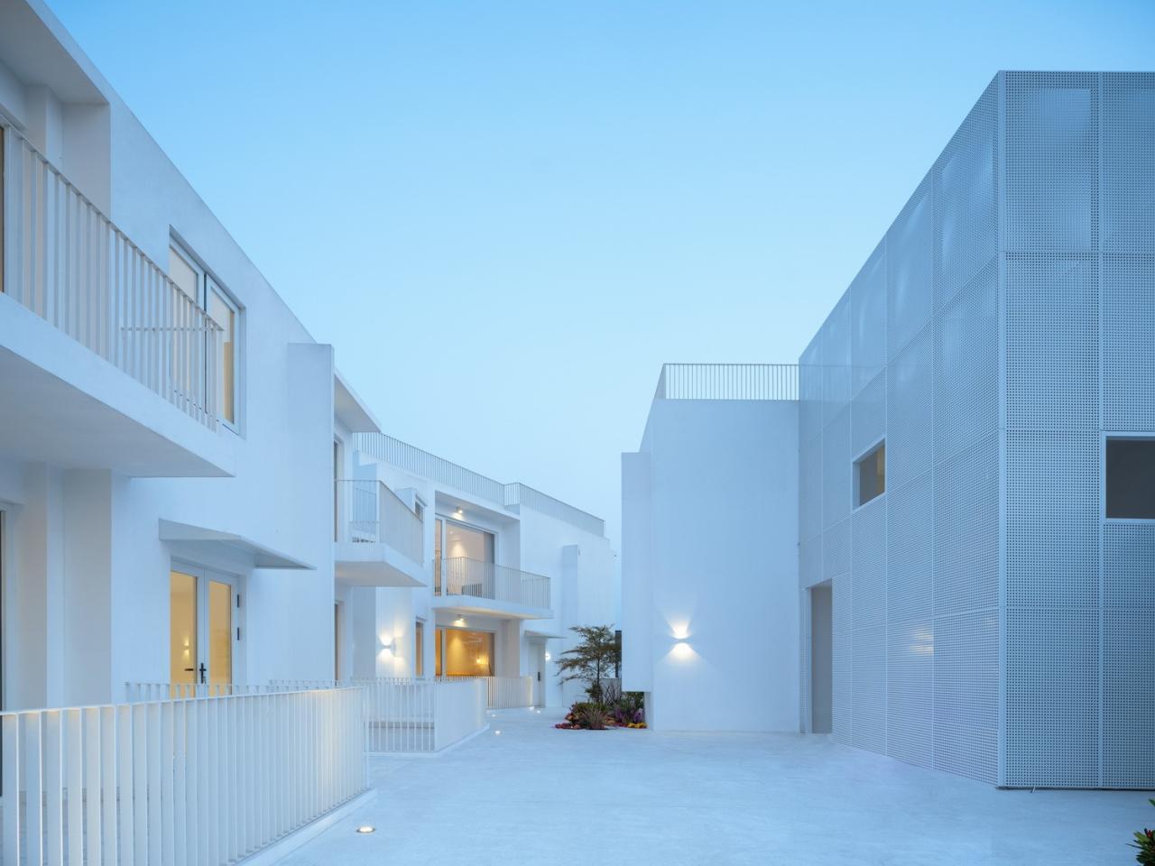 BIM建筑|漂浮的房子 / 巢羽建筑设计事务所