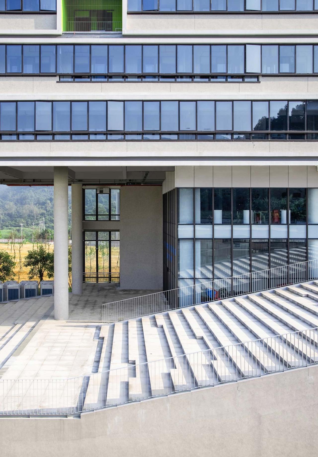 BIM建筑|厦门市思明区青少年实践基地 / 筑境设计