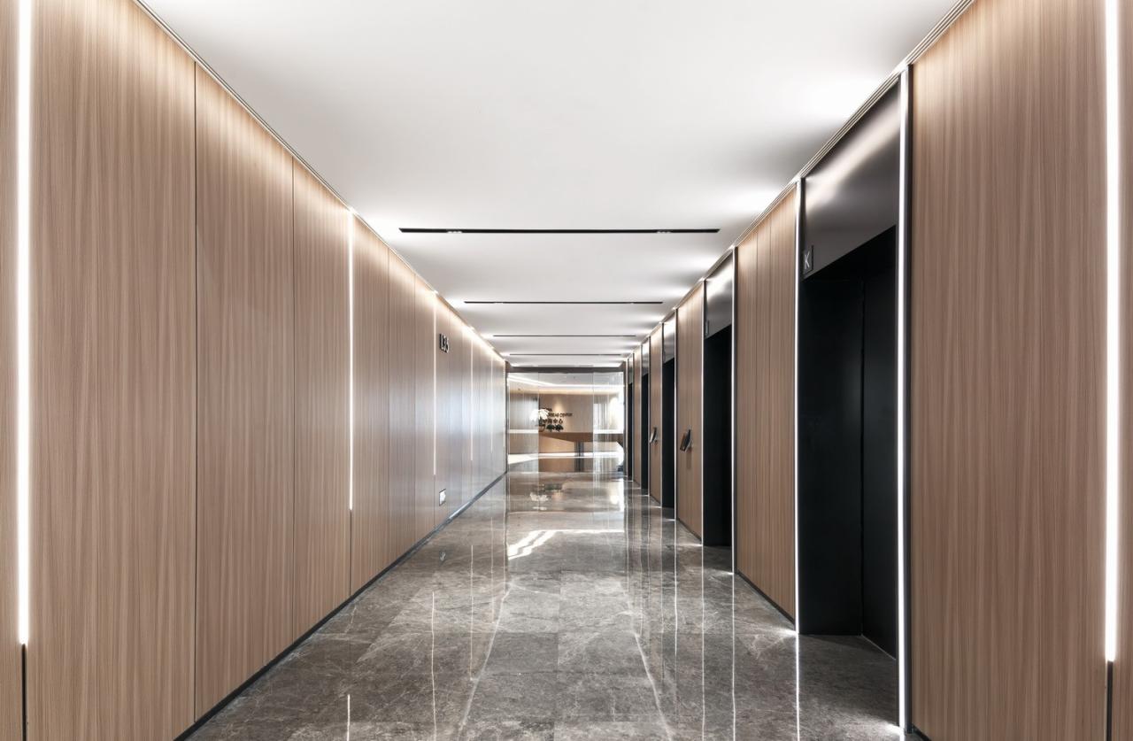 BIM建筑|城市天际线的重塑与街道生活的缝合：武汉中海中心 / 柏涛设计