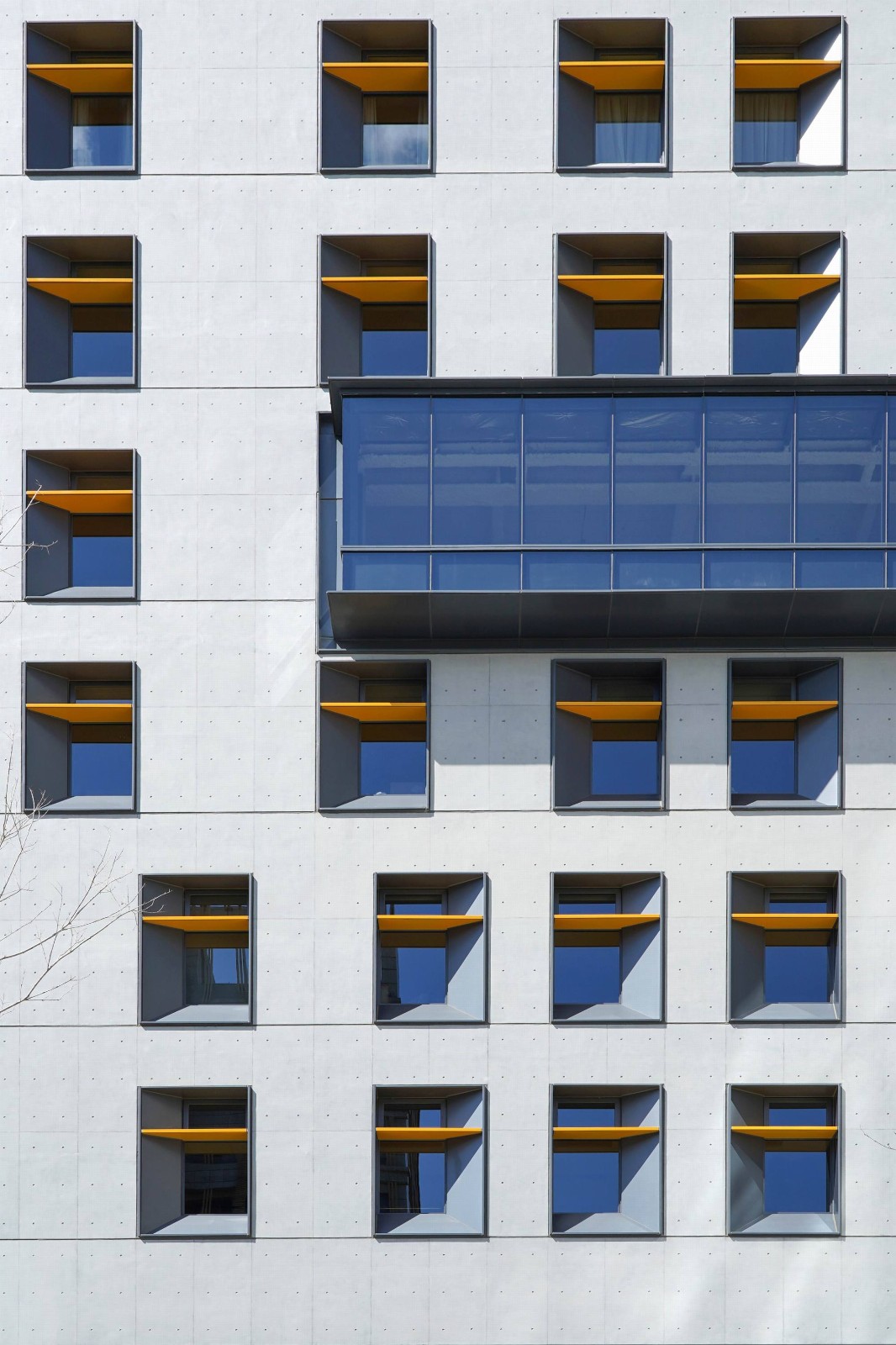 BIM建筑|政治大学公共行政及企业管理教育中心 / 潘冀联合建筑师事务所