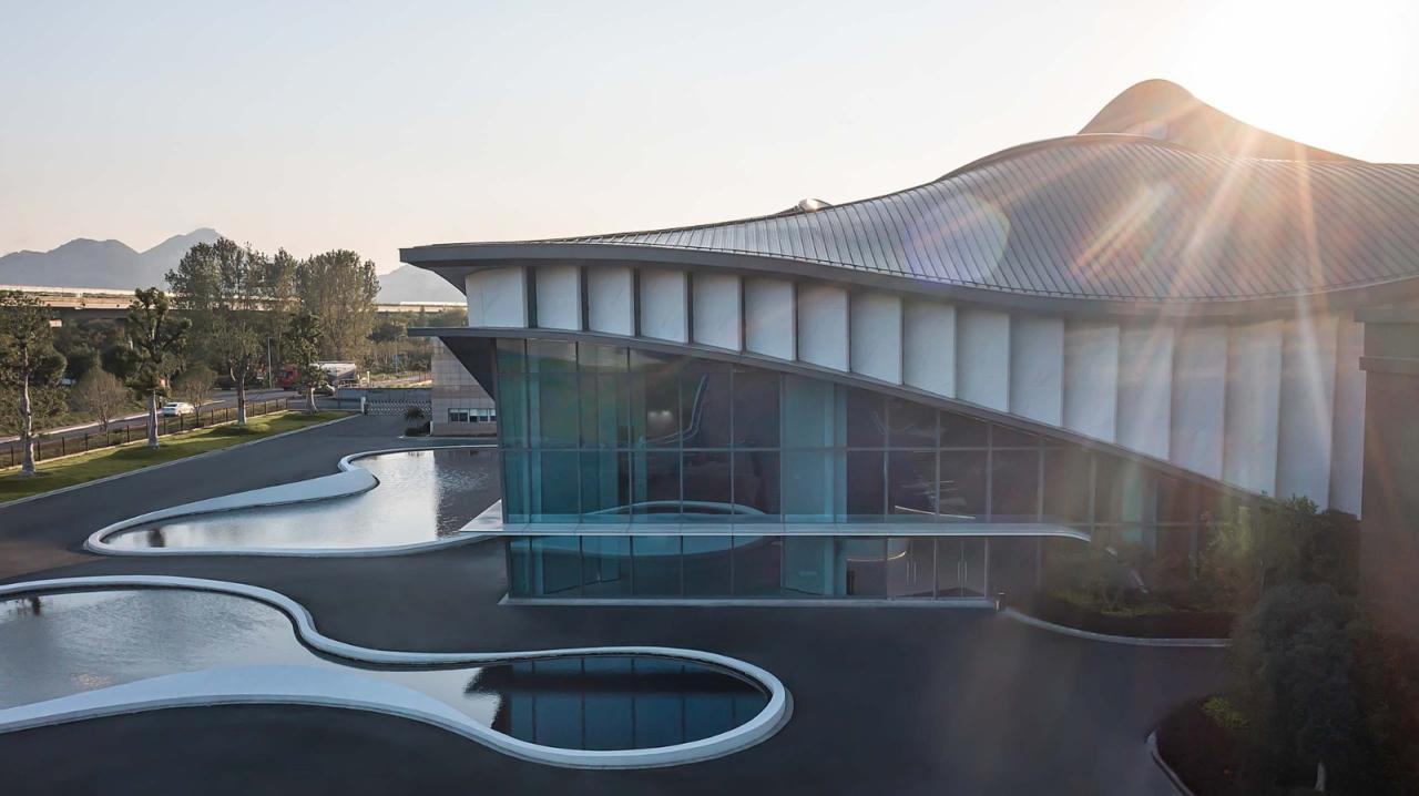 BIM建筑|诺贝尔科技文化中心 / CROX