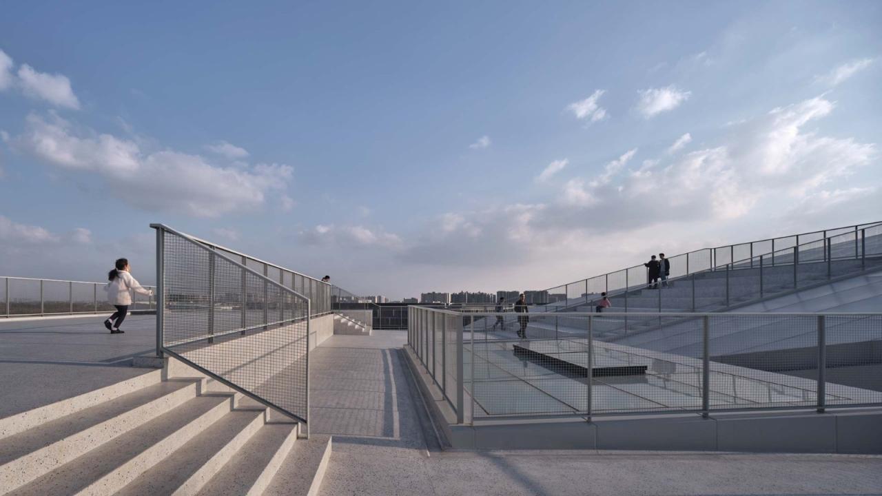 BIM建筑|漫游白色切片，上海之鱼 / 同济原作设计工作室