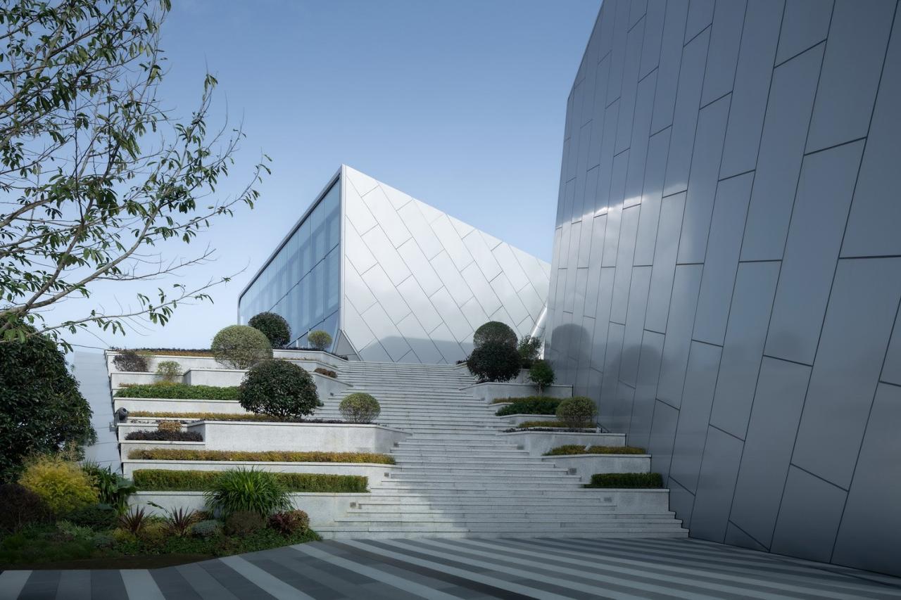 BIM建筑|赣州锦润 ▪ 滨江云宸展示中心 / 成执设计