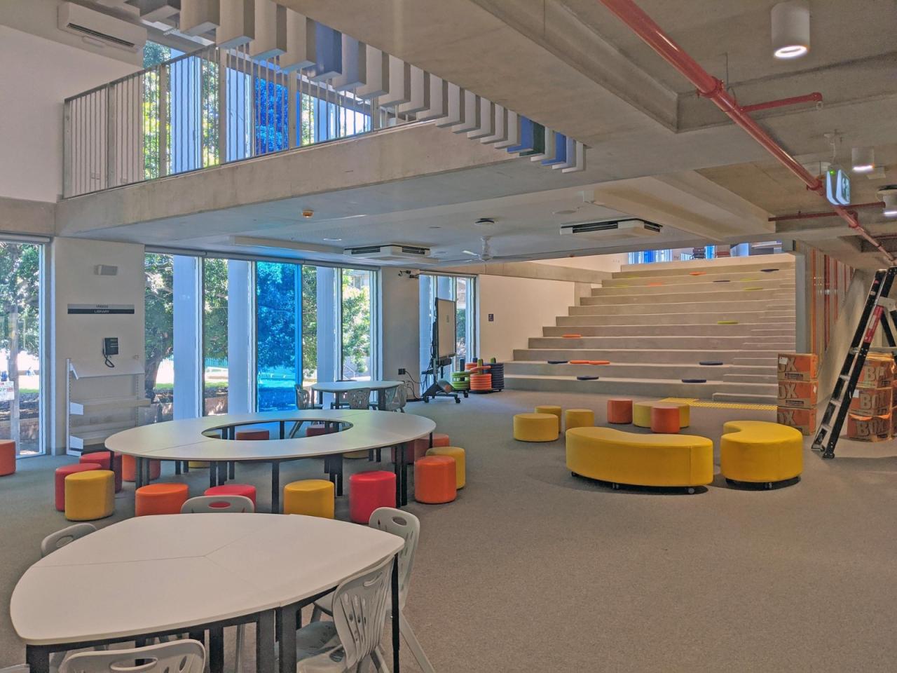 BIM建筑|Ultimo 公立小学/ DesignInc+ Lacoste + Stevenson + bmc2 architectes