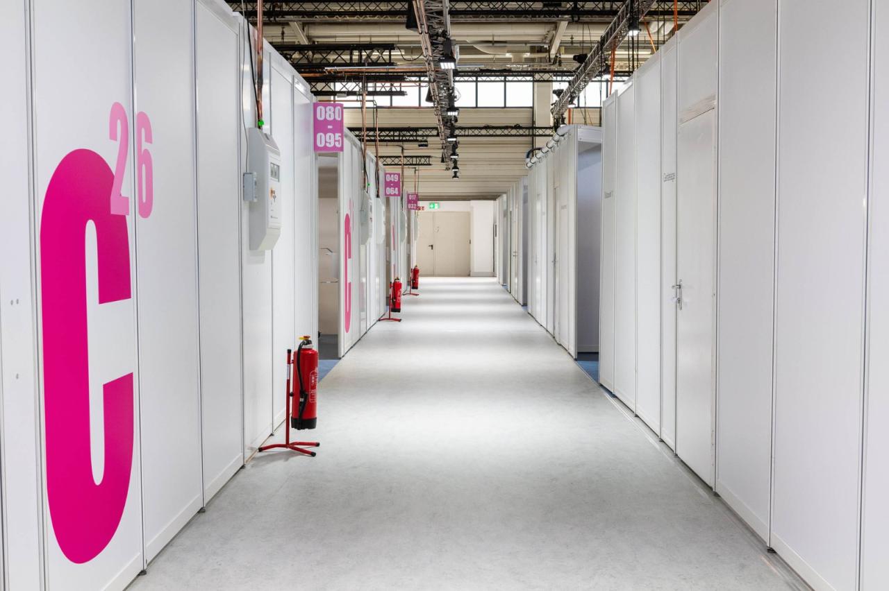 BIM建筑|柏林新型冠状病毒治疗中心，展览中心变方舱医院 / Heinle, Wischer und Partner