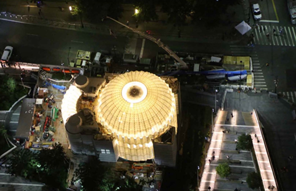 BIM建筑|卡拉特拉瓦的世贸中心教堂首次照明