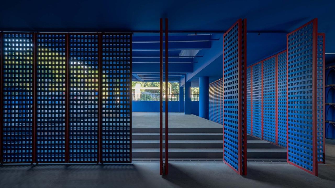 BIM建筑|深圳蓝白艺术院校 / 万社设计