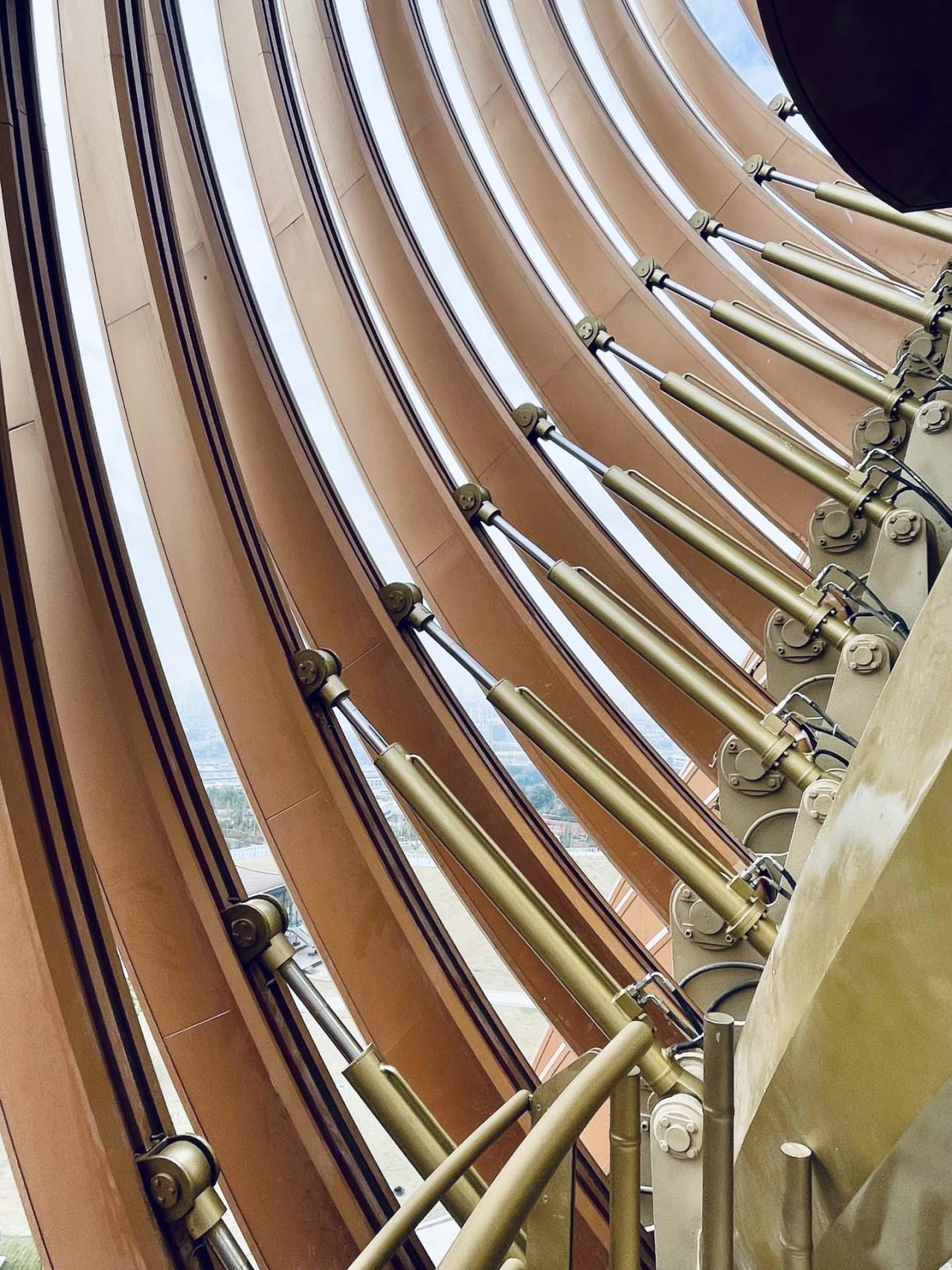 BIM建筑|成都熊猫基地熊猫塔，机械‘竹笋’ / UDG.零号工作室