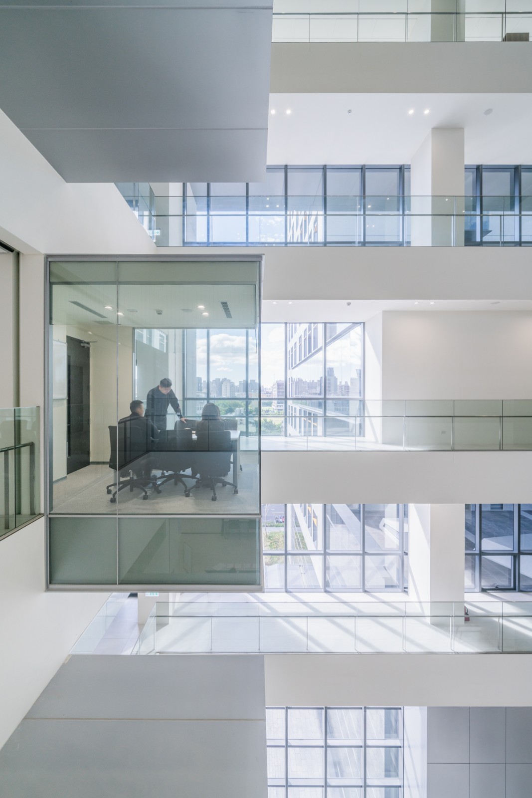 BIM建筑|政治大学公共行政及企业管理教育中心 / 潘冀联合建筑师事务所