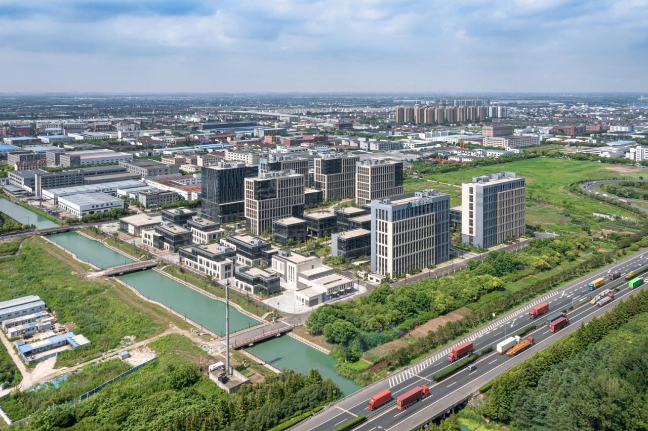 BIM建筑|“新冠疫情”和“逆全球化”冲击下，产业社区“破局”的六大路径 / 三益中国