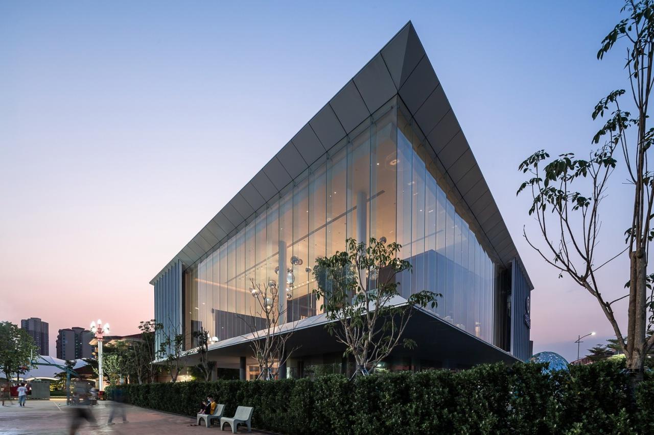 BIM建筑|东莞中科先进产业振兴展示馆 / 柏涛建筑