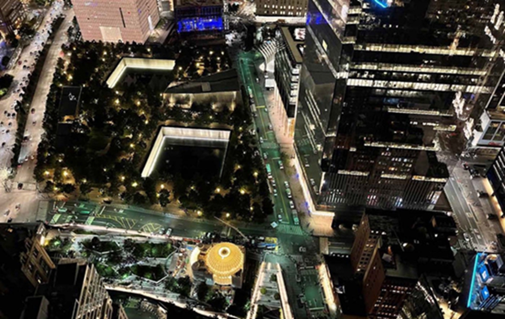 BIM建筑|卡拉特拉瓦的世贸中心教堂首次照明