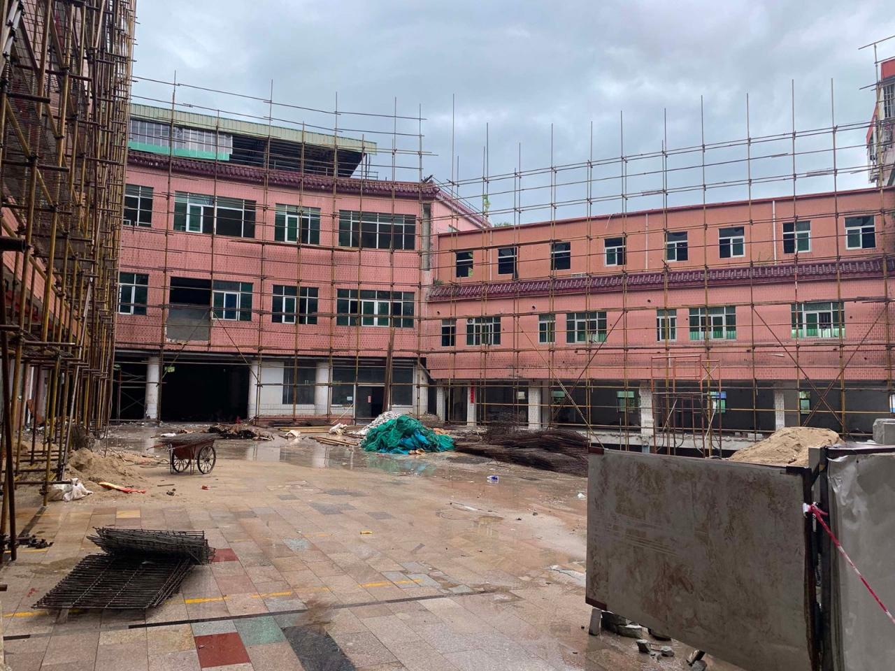 BIM建筑|深圳蓝白艺术院校 / 万社设计