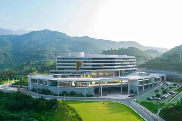 BIM建筑|厦门市思明区青少年实践基地 / 筑境设计