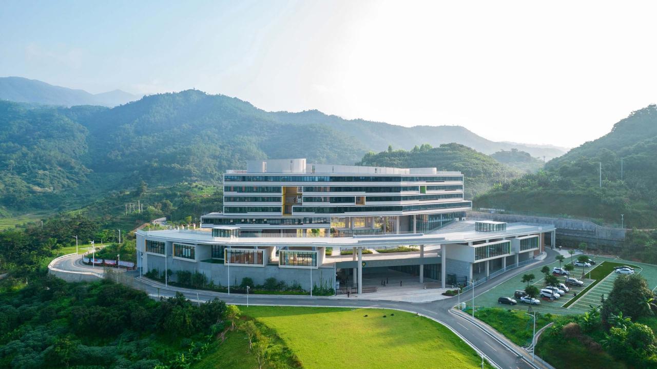 BIM建筑|厦门市思明区青少年实践基地 / 筑境设计