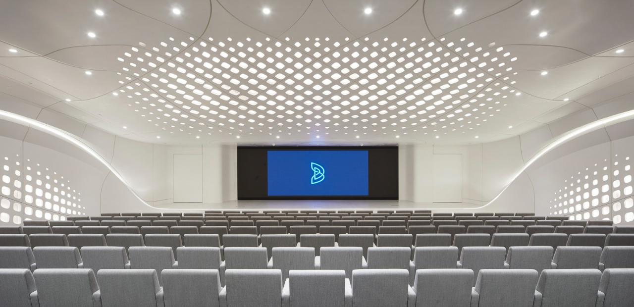 BIM建筑|漠中‘沙丘’，BEEAH 总部大楼 / 扎哈·哈迪德事务所