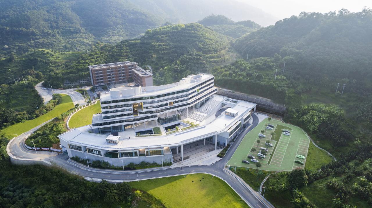 BIM建筑|厦门市思明区青少年实践基地 / 筑境设计