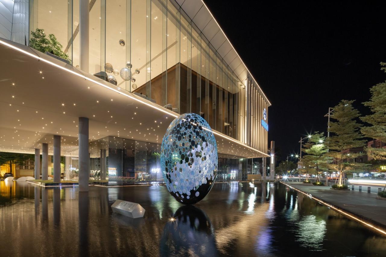 BIM建筑|东莞中科先进产业振兴展示馆 / 柏涛建筑