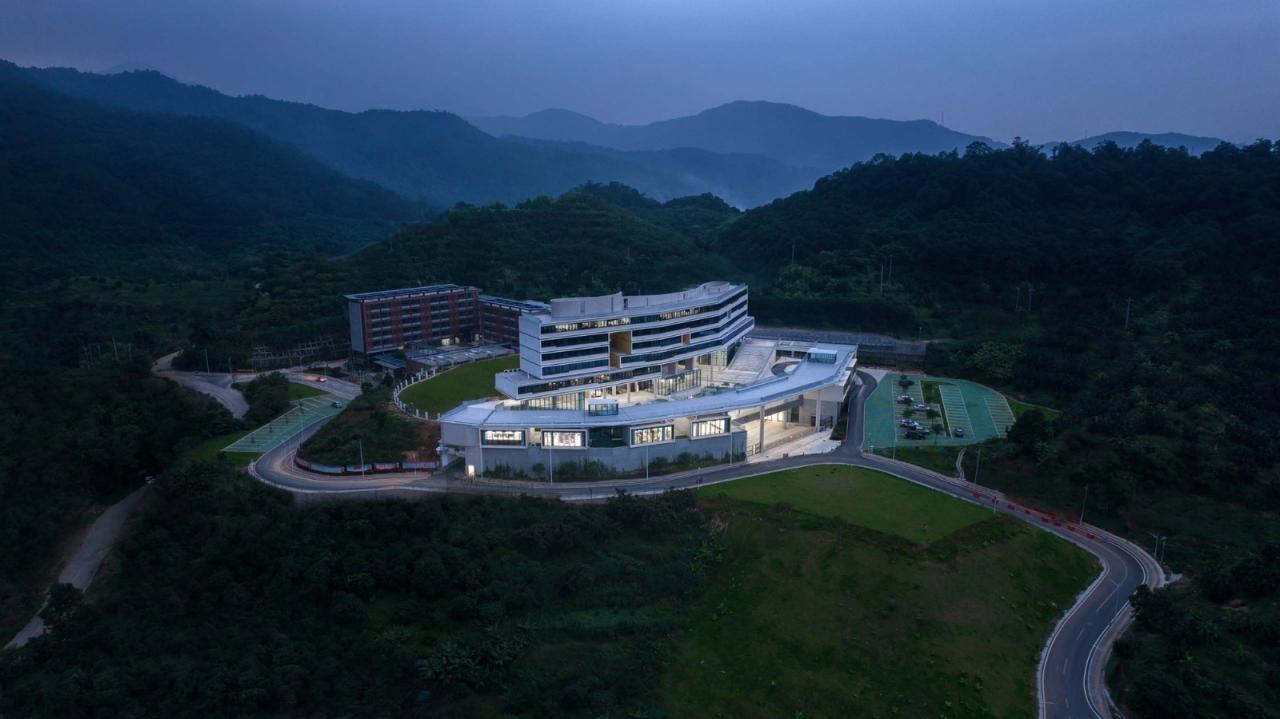 BIM建筑|厦门市思明区青少年实践基地 / 筑境设计