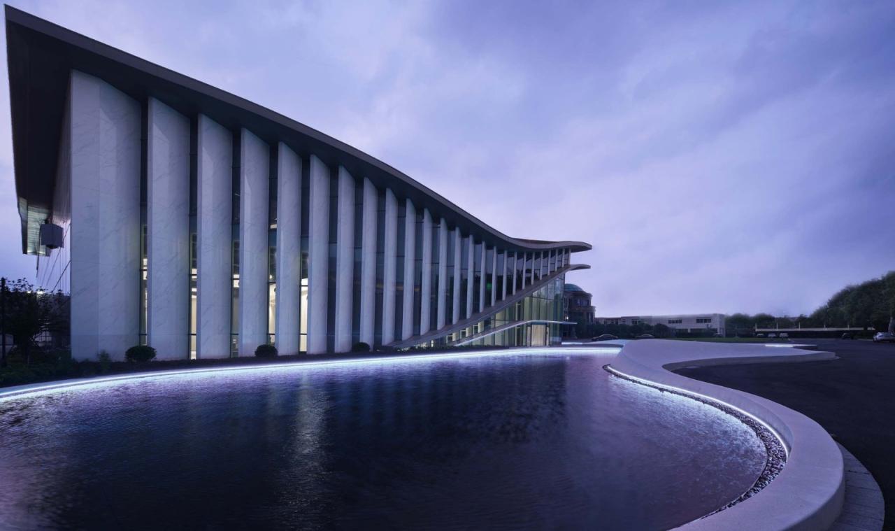 BIM建筑|诺贝尔科技文化中心 / CROX