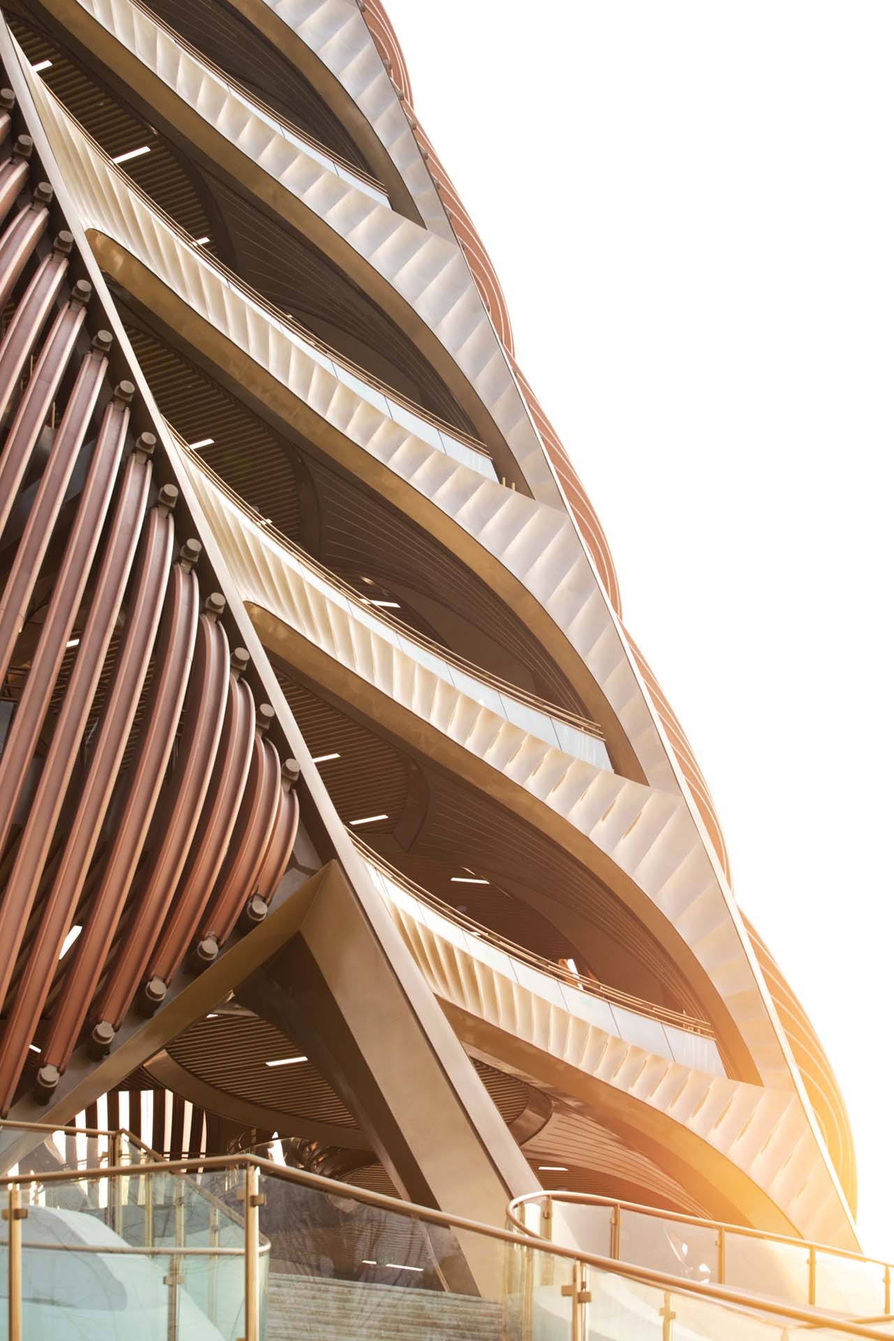 BIM建筑|成都熊猫基地熊猫塔，机械‘竹笋’ / UDG.零号工作室