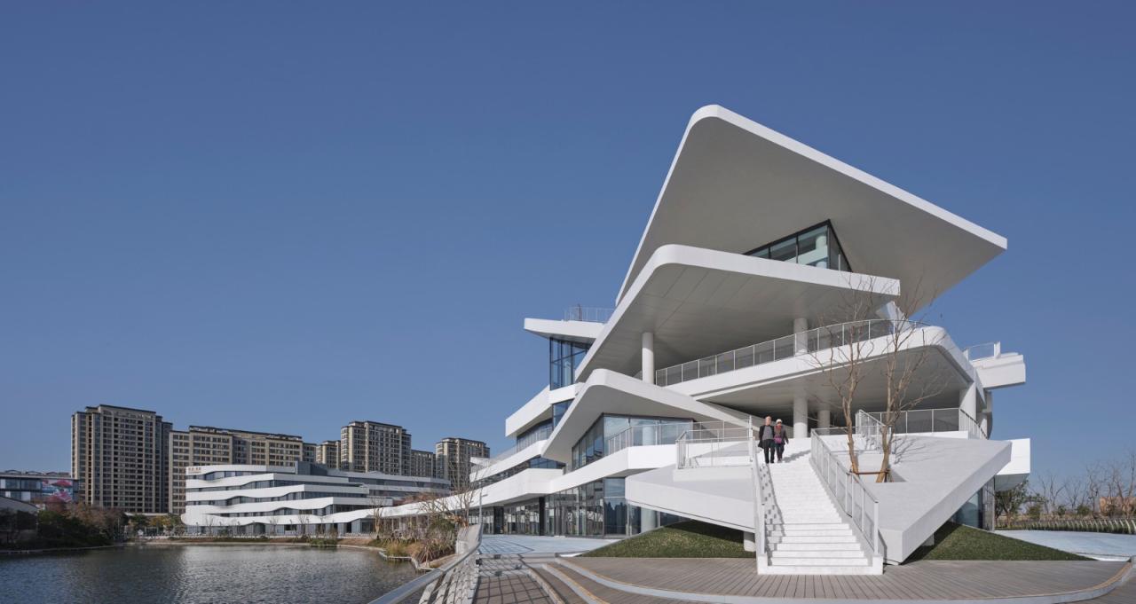 BIM建筑|漫游白色切片，上海之鱼 / 同济原作设计工作室